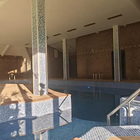 Pensiunea - Cazare, Restaurant, Piscina, Sala De Evenimente Guest house