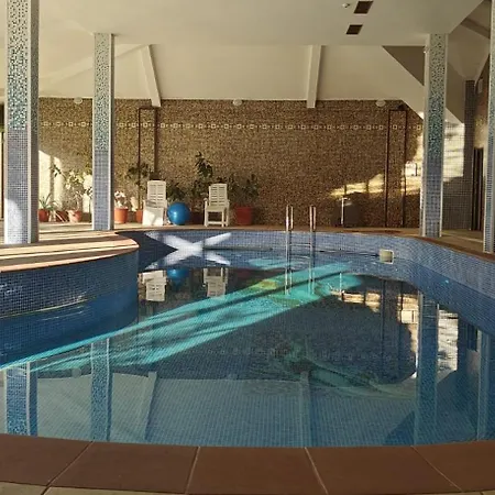 Pensiunea - Cazare, Restaurant, Piscina, Sala De Evenimente Guest house *